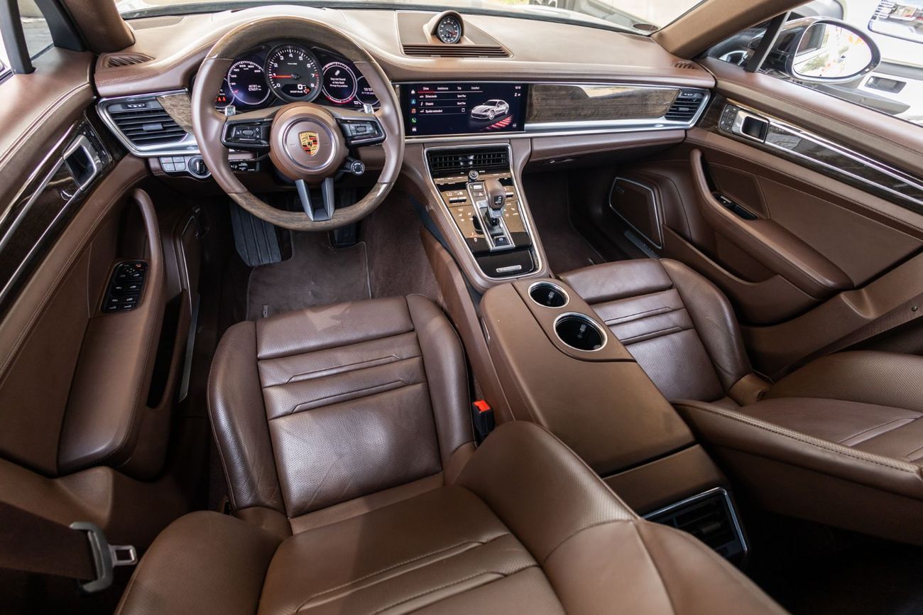 Porsche Panamera Std 3.0L (325 HP)