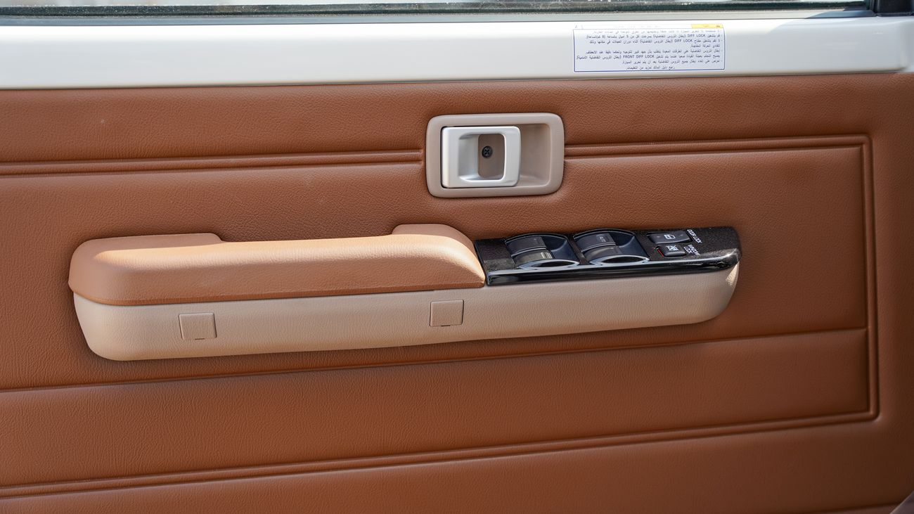 Toyota Land Cruiser Pick Up