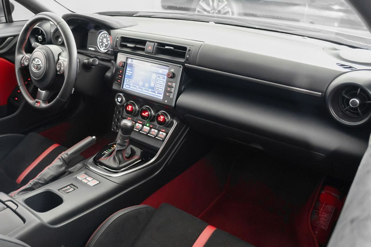 Toyota 86 GR 2.4L A/T