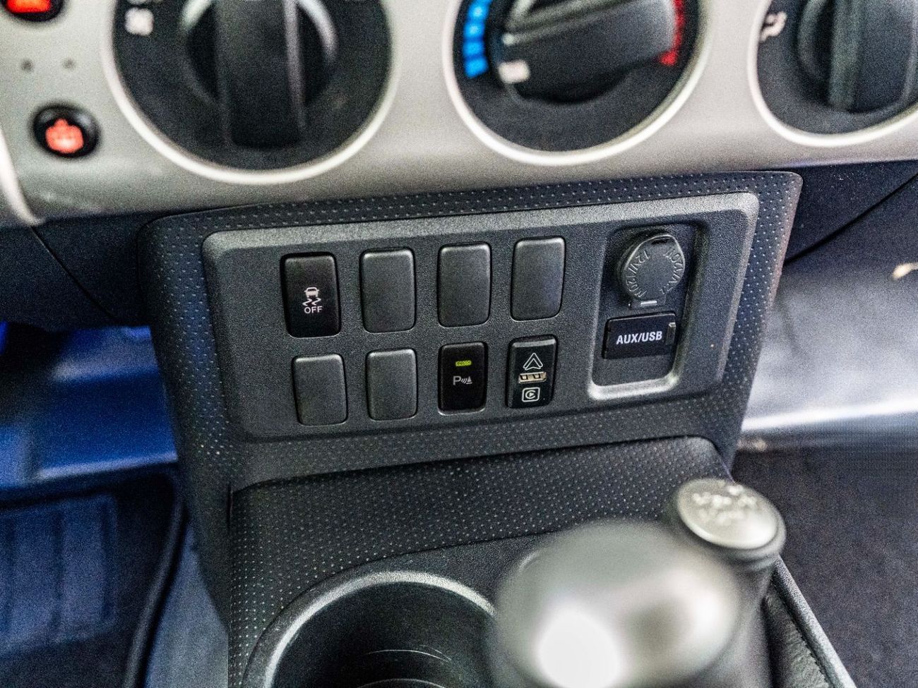 تويوتا إف جي كروزر GXR 4.0L A/T