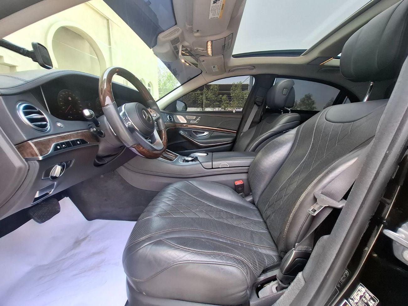 Mercedes Benz S560 L AMG