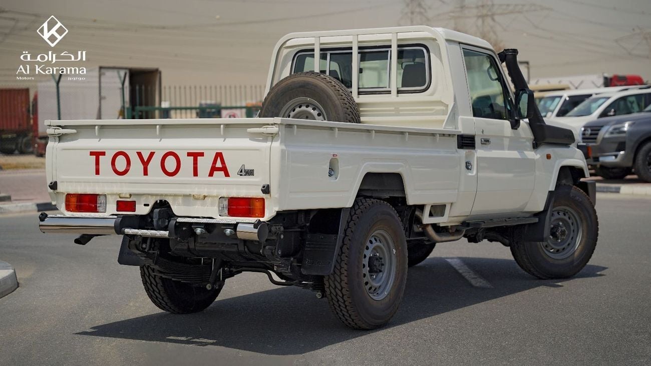 تويوتا لاند كروزر بيك آب Single Cabin | 2.8L Diesel Engine with 4x4 Manual Transmission | Diff Lock