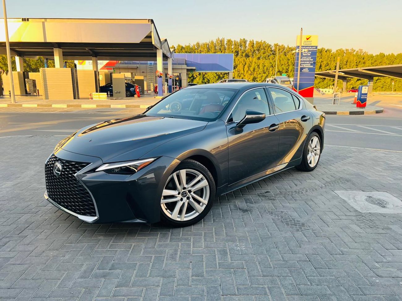 لكزس IS 300 Platinum 3.5L