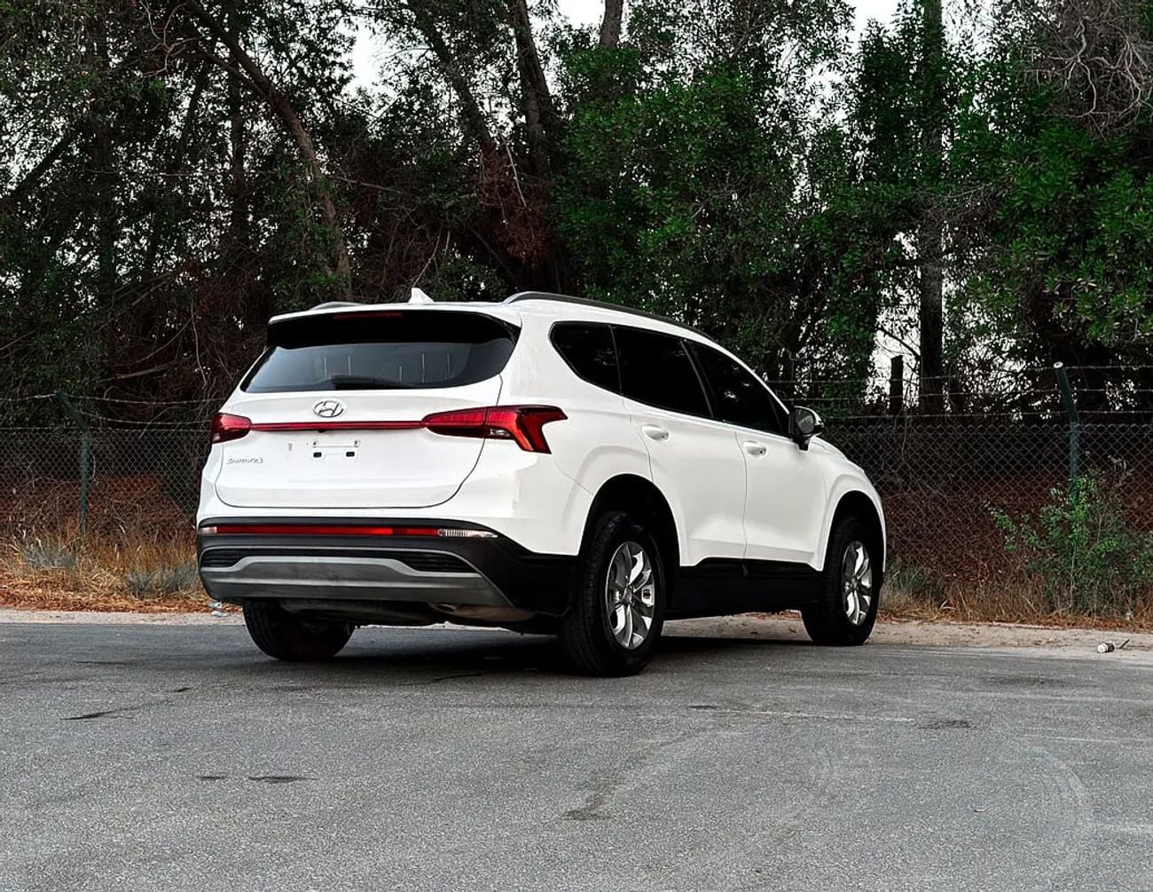 Hyundai Santa Fe SMART 2.5 L | | GCC | Accident-Free | In Excellent Condition | 1142 P.M