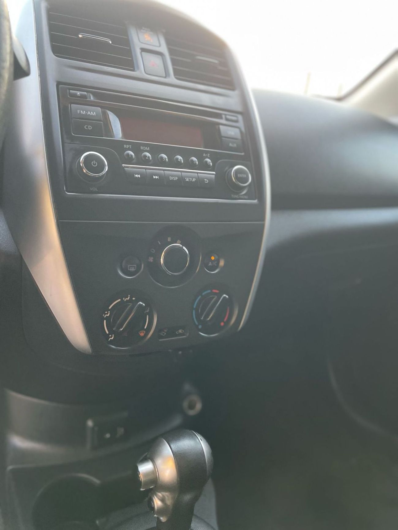 Nissan Versa 2018 Nissan Versa (Sunny) SV 1.5L V4 MidOption  Economical