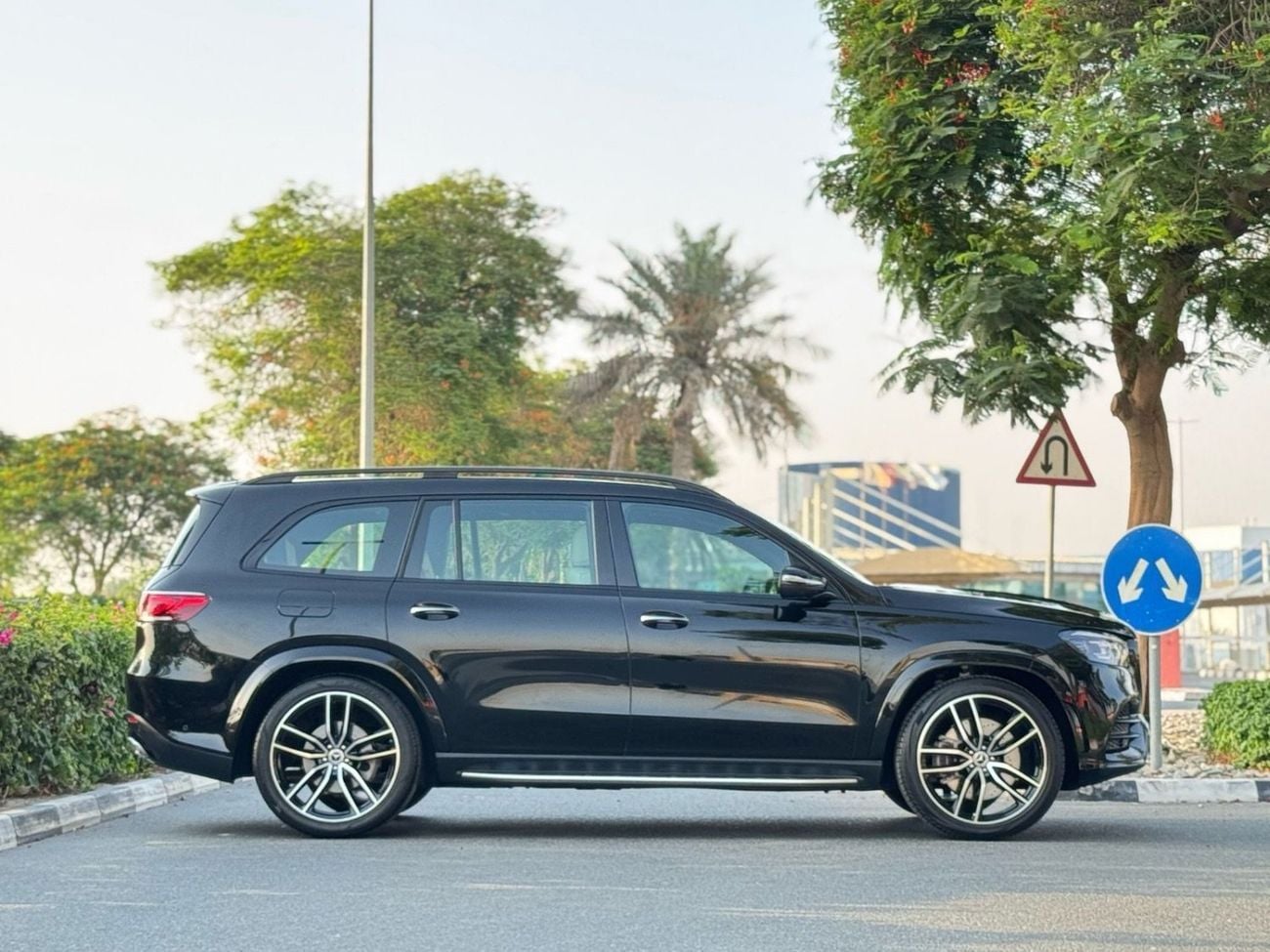 Mercedes Benz GLS450