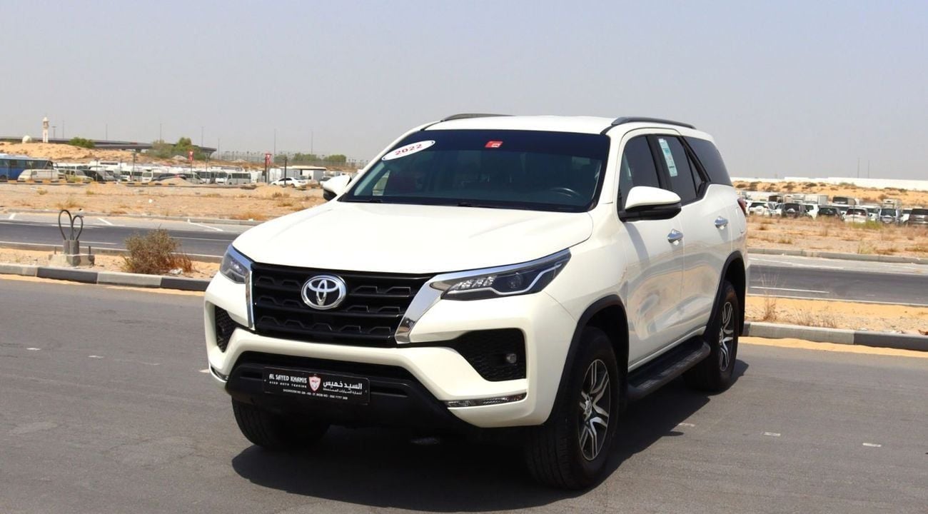 تويوتا فورتونر تيوتا فوتشنر موديل 2022خليجى بمحرك 4000  سى سى و6سلندر وممشى  KM 75000 بسعر 105000درهم