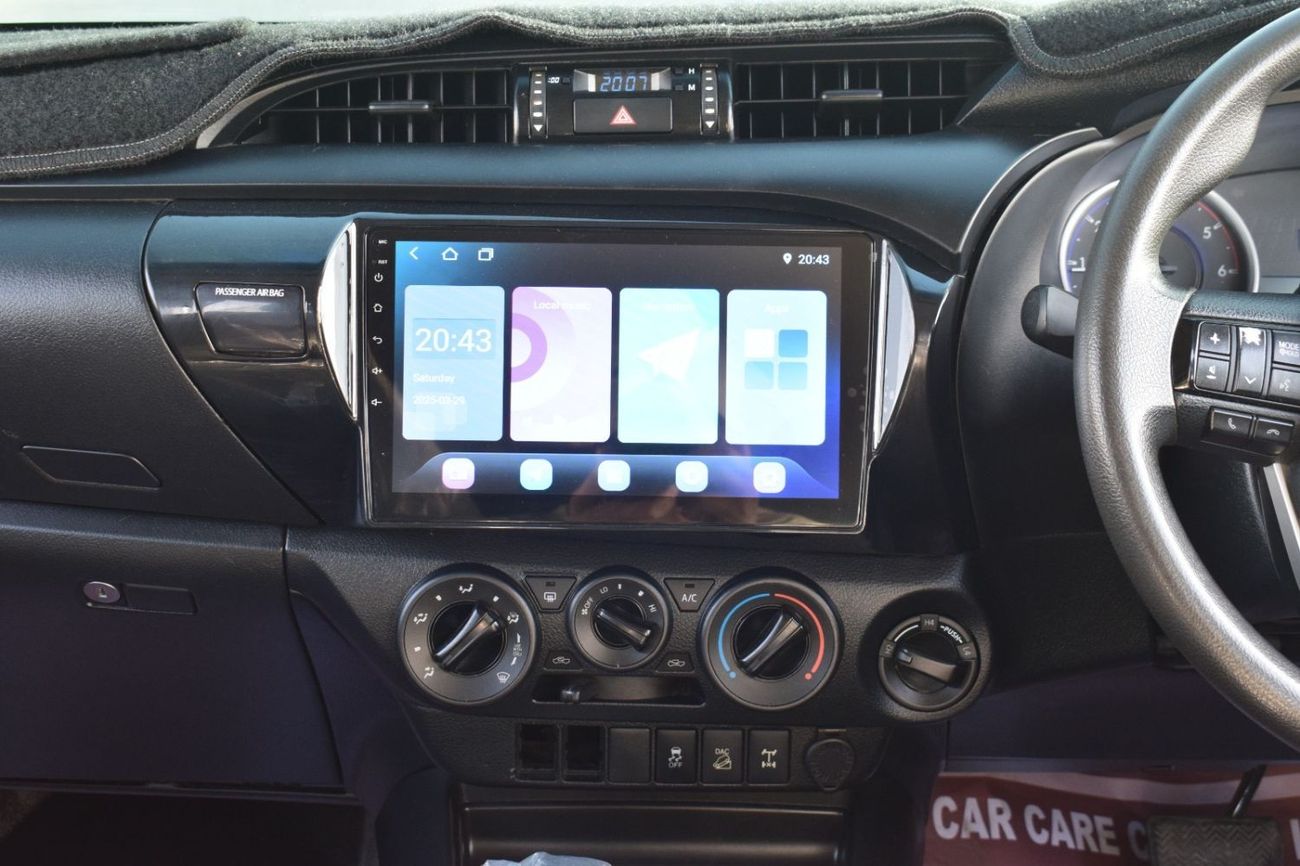 تويوتا هيلوكس Toyota Hilux Mid Option RHD Diesel Engine