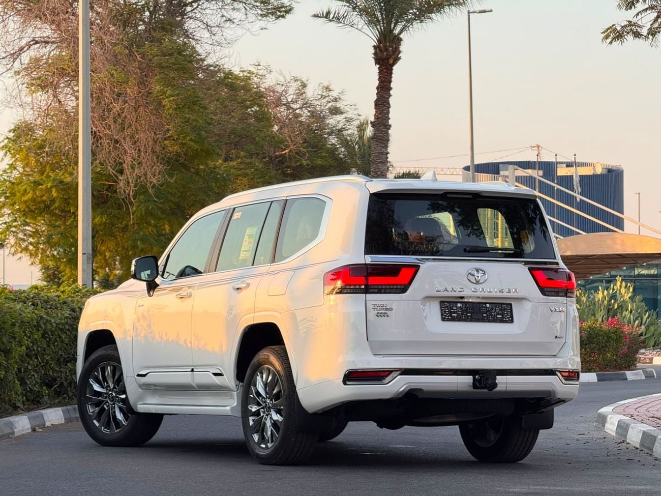 Toyota Land Cruiser VXR