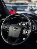 Toyota Hilux ADVENTURE 4.0L V6 A/T FULL OPTION DOUBLE CABIN PICKUP