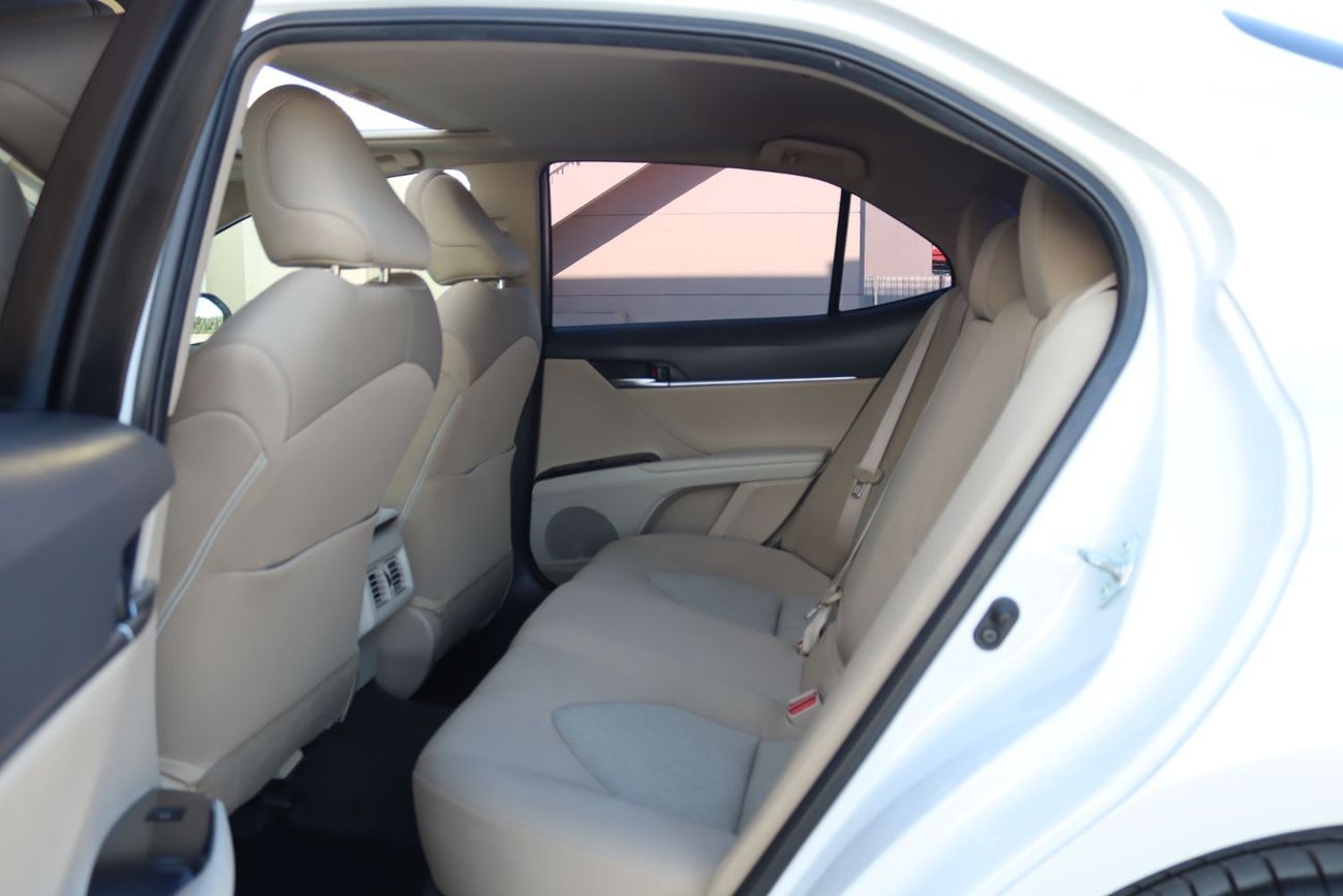 تويوتا كامري SE+ 2.5L