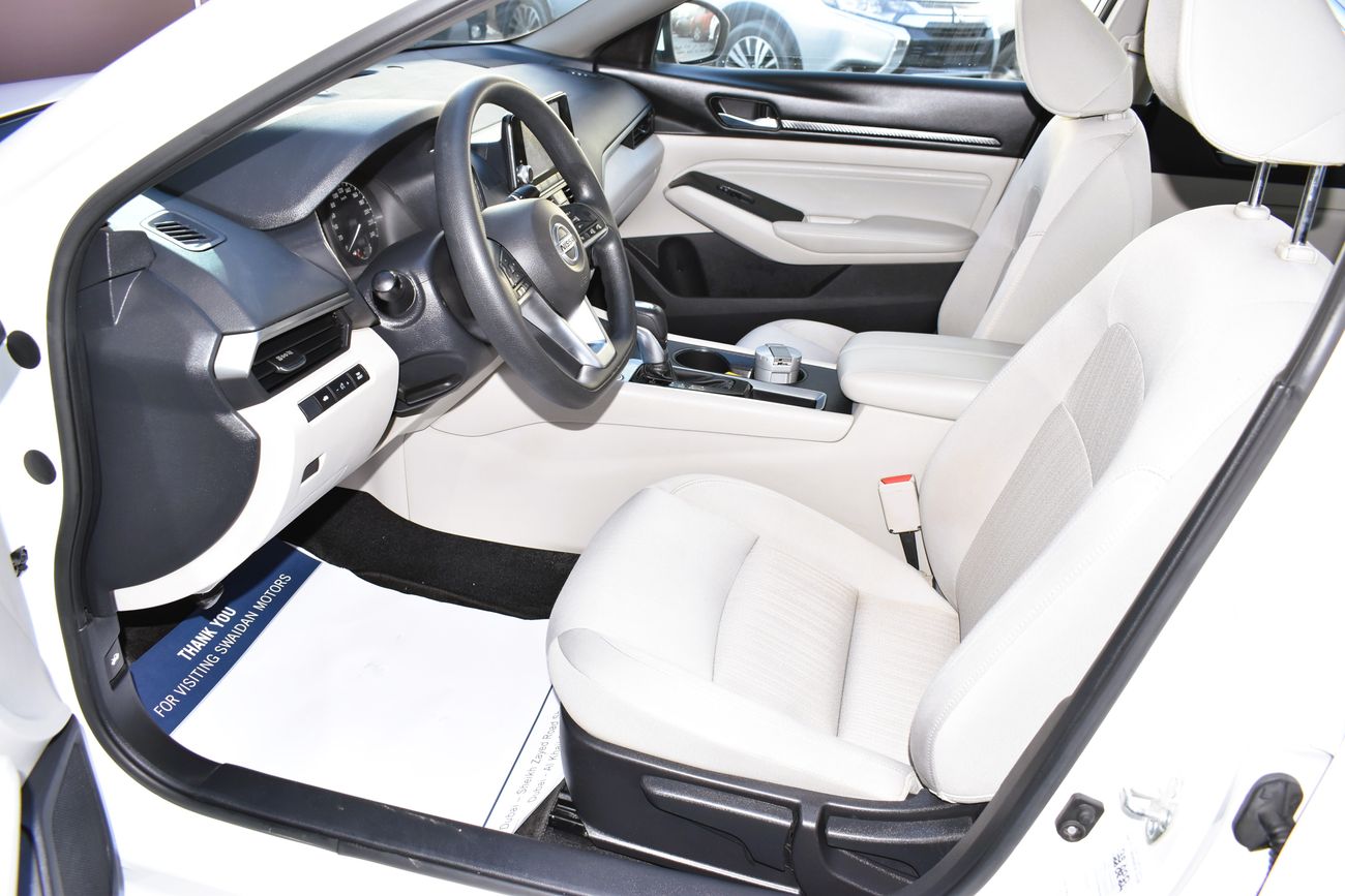 Nissan Altima AED 1069 PM | 2.5L S GCC DEALER WARRANTY