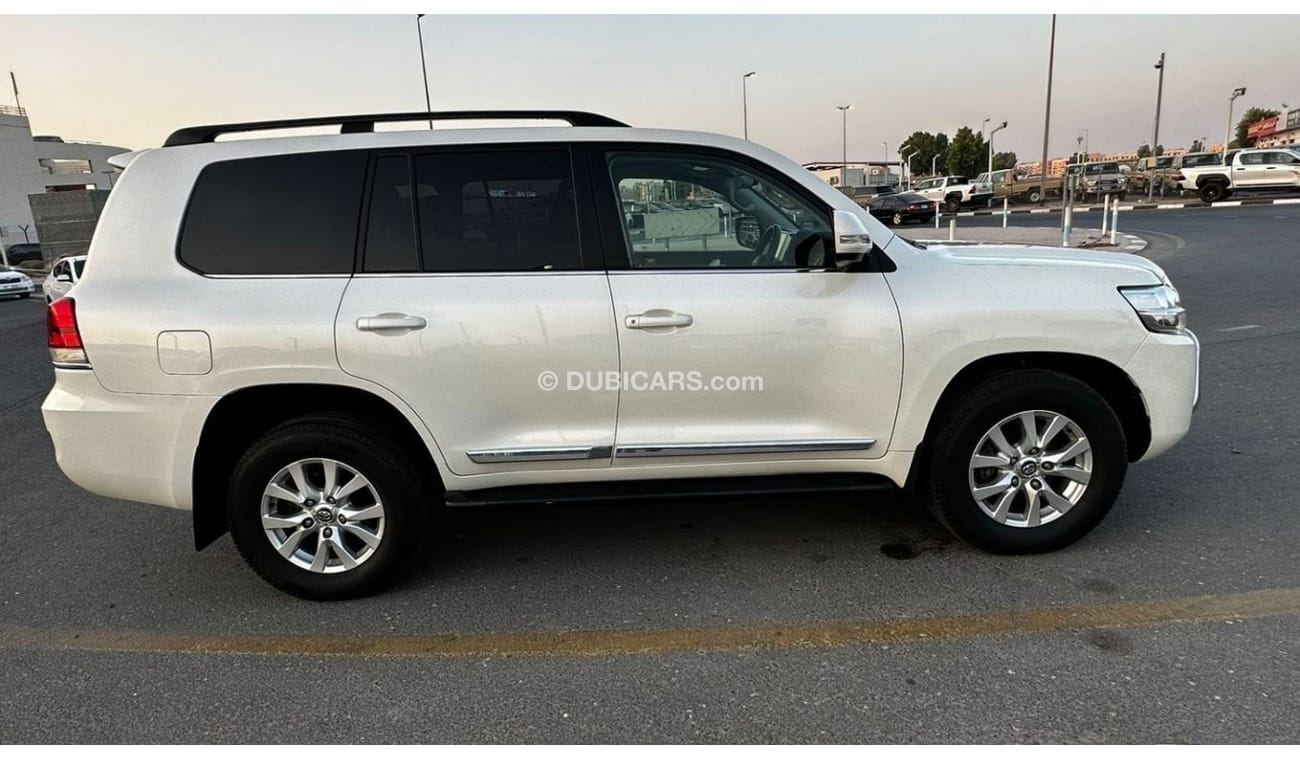 تويوتا لاند كروزر