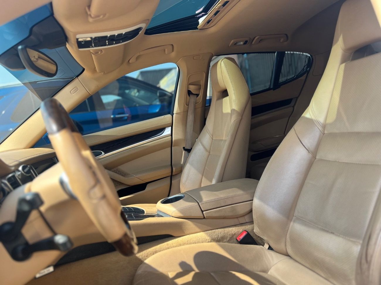 Porsche Panamera Std 3.6L (296 HP) Panamera | 3.6L | V6 | GCC