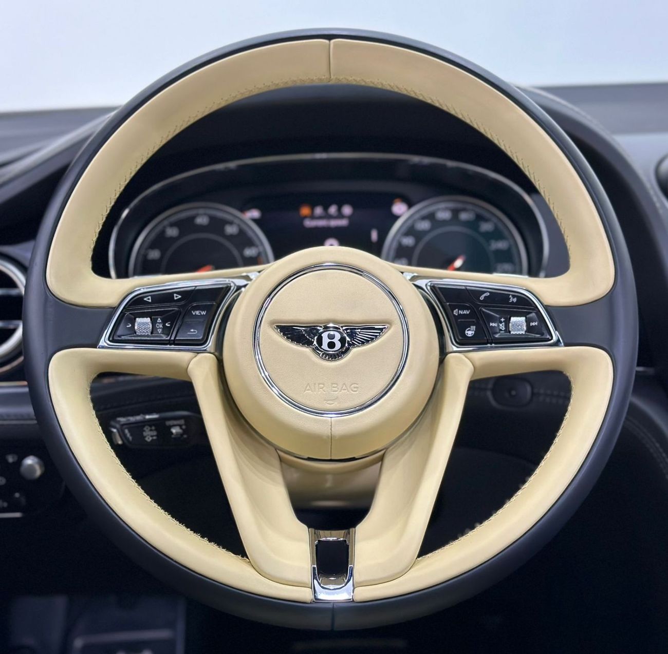 Bentley Bentayga Std 2017 Bentley Bentayga W12 7 Seater, Warranty, Service History, Full Options, Euro Specs