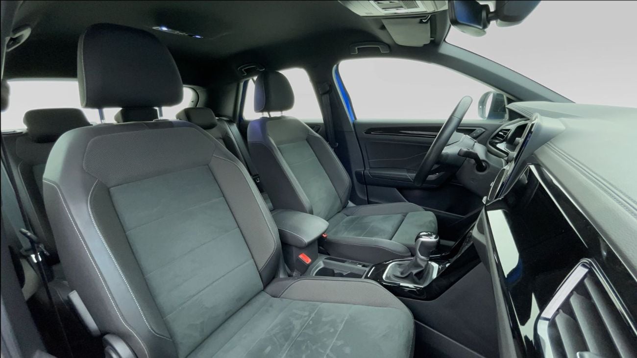 Volkswagen T-ROC 2023 STYLE | AED 956/Month | 0 DP | 30 Day Return | Warranty | Service History