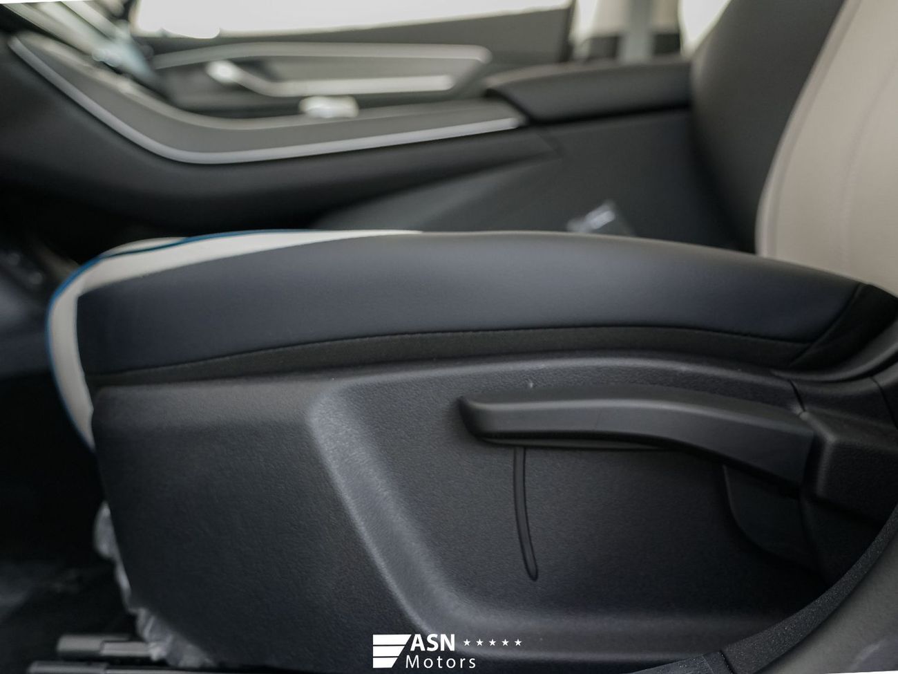 بي واي دي ديسترويار 05 1.5 Plug-In Hybrid 2025 (Export Price)