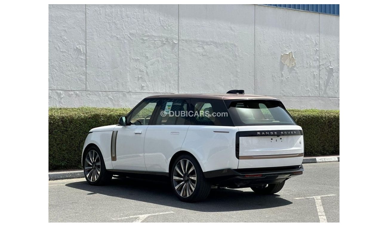 Land Rover Range Rover WHITE ROSE GOLD GCC SPEC UNDER WARRANTY AND SERVICE