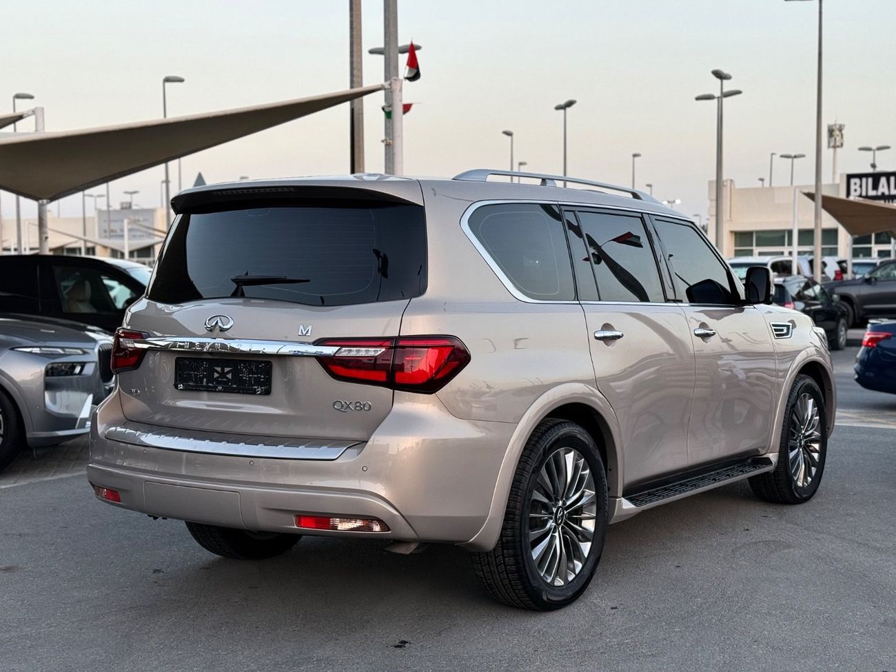 إنفينيتي QX80 Excellence 5.6L