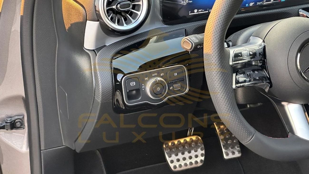 مرسيدس بنز A 200 AMG  2026 GCC DEALER WARRANTY AMG Package