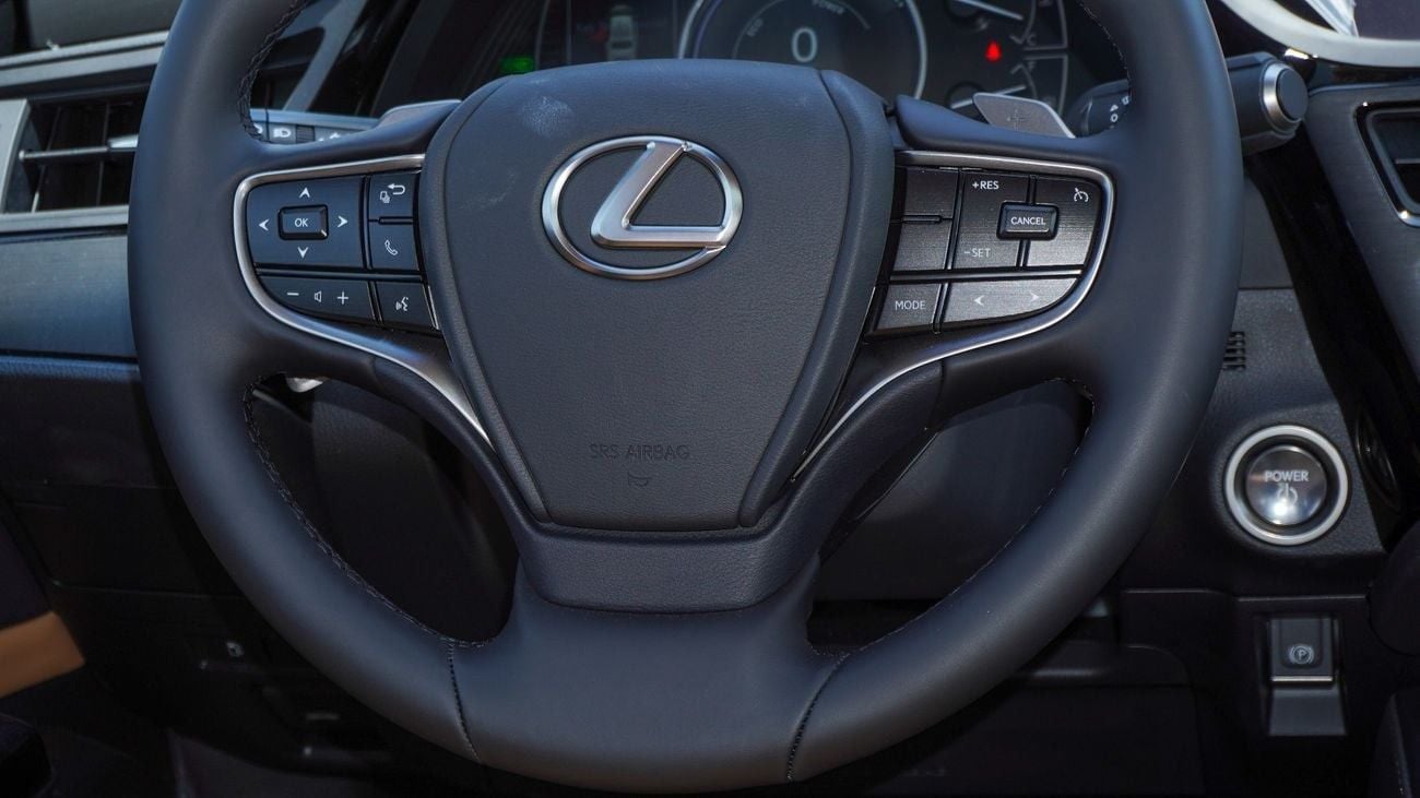 Lexus ES300h 2.5L Hybrid