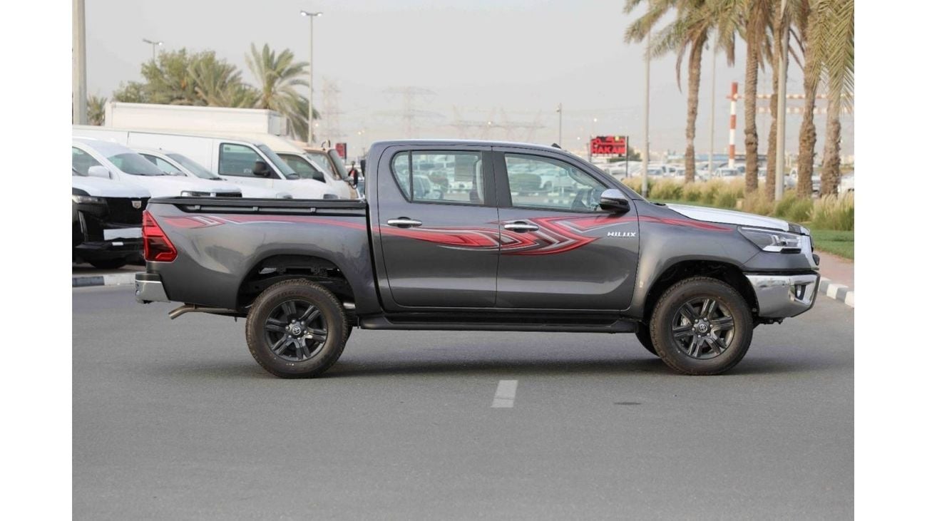 Toyota Hilux 2023 Toyota Hilux 4x4 DC 2.8 SR5 - Grey inside Black | Export Only