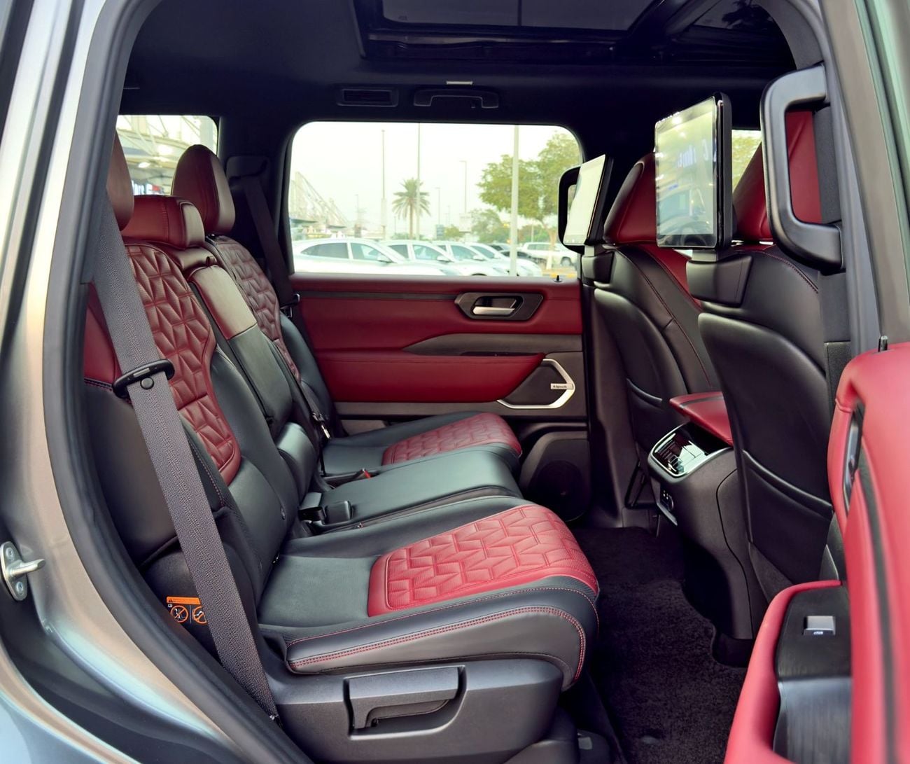 Nissan Patrol SE PLATINUM CITY