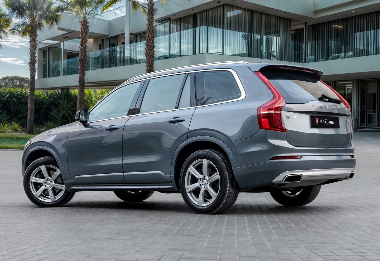 Volvo XC90 MOMENTUM T5 | 1,763 P.M | 0% Downpayment | Spectacular Condition!