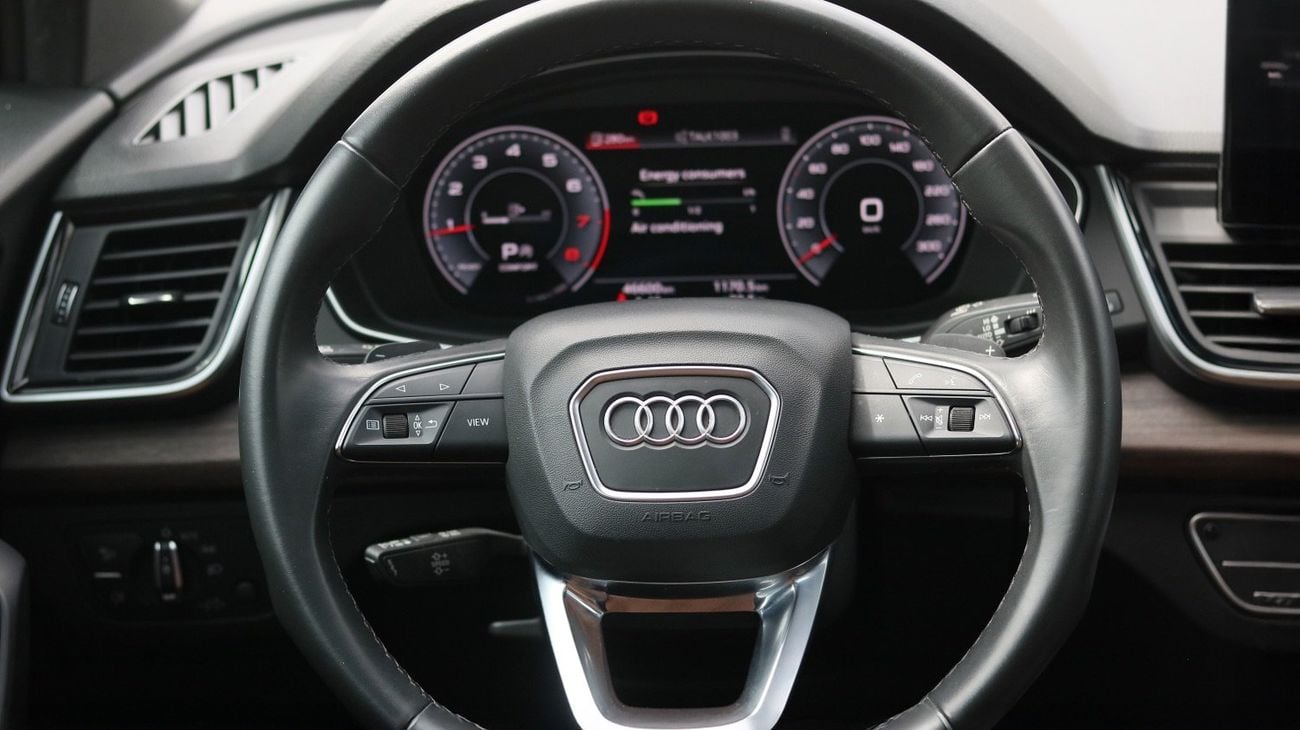 Audi Q5 45 TFSI S-LINE | Agency Warranty | Complete Service History | Zero Downpayment Support Available