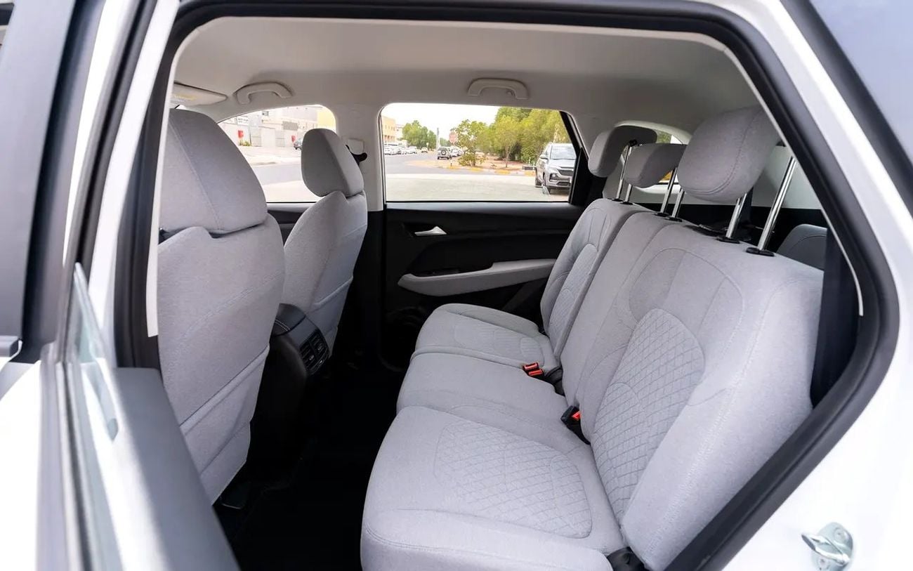 شيفروليه كابتيفا LS 1.5L (149 HP) (5 Seater)