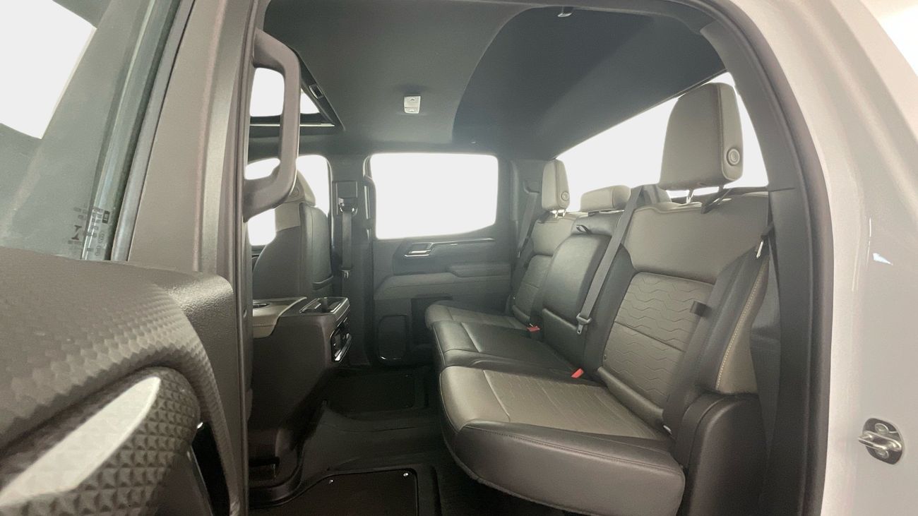 Chevrolet 1500 ZR2 | upto AED 20,000 Ramadan Discount | Guaranteed Warranty | 0 Down Payment