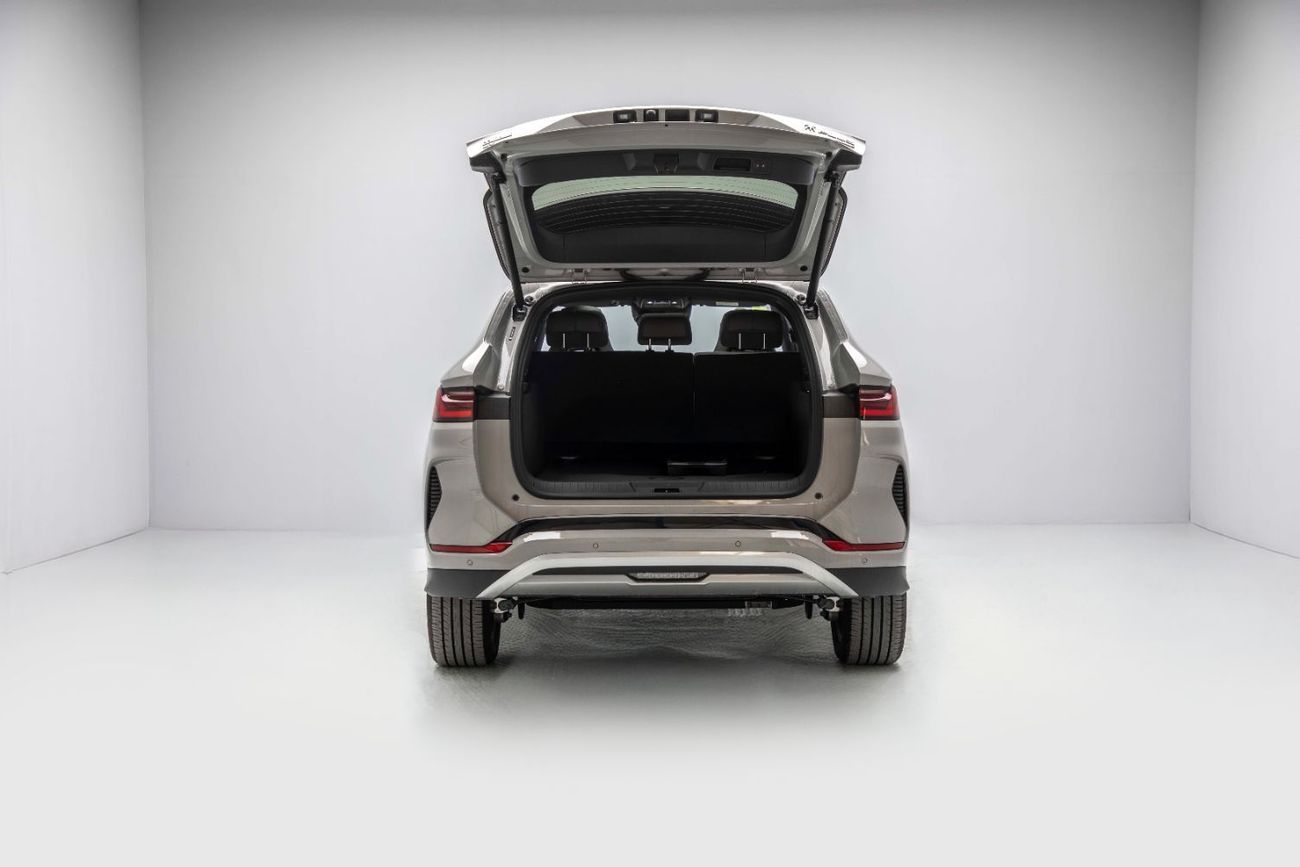 بي واي دي سونغ بلس ID Flagship - Smoke Grey Inside Beige & Grey | Export Only