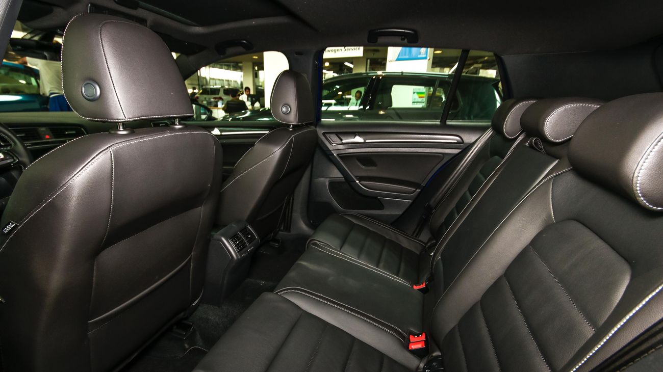 Volkswagen Golf R 4MOTION