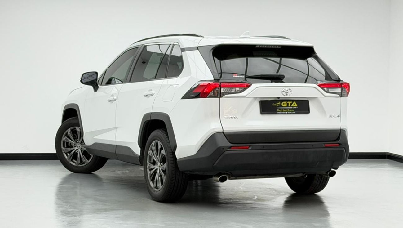 تويوتا راف ٤ 2024 Toyota Rav4 VX, Dec/2027 Toyota Warranty + Service Contract, Full Toyota Service History, GCC
