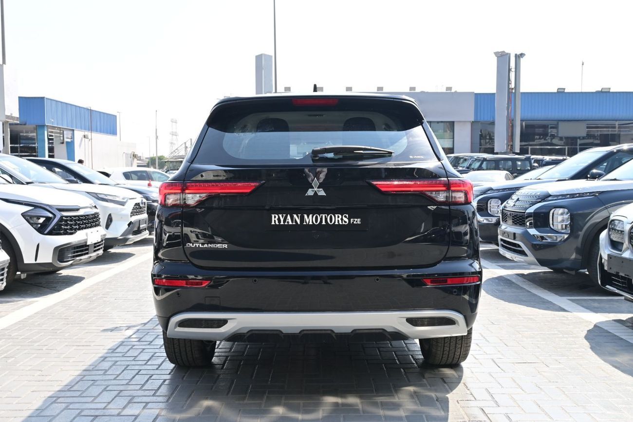 Mitsubishi Outlander Mitsubishi Outlander Hi-Line 2.5L Petrol 4WD, Model 2025, Color Black