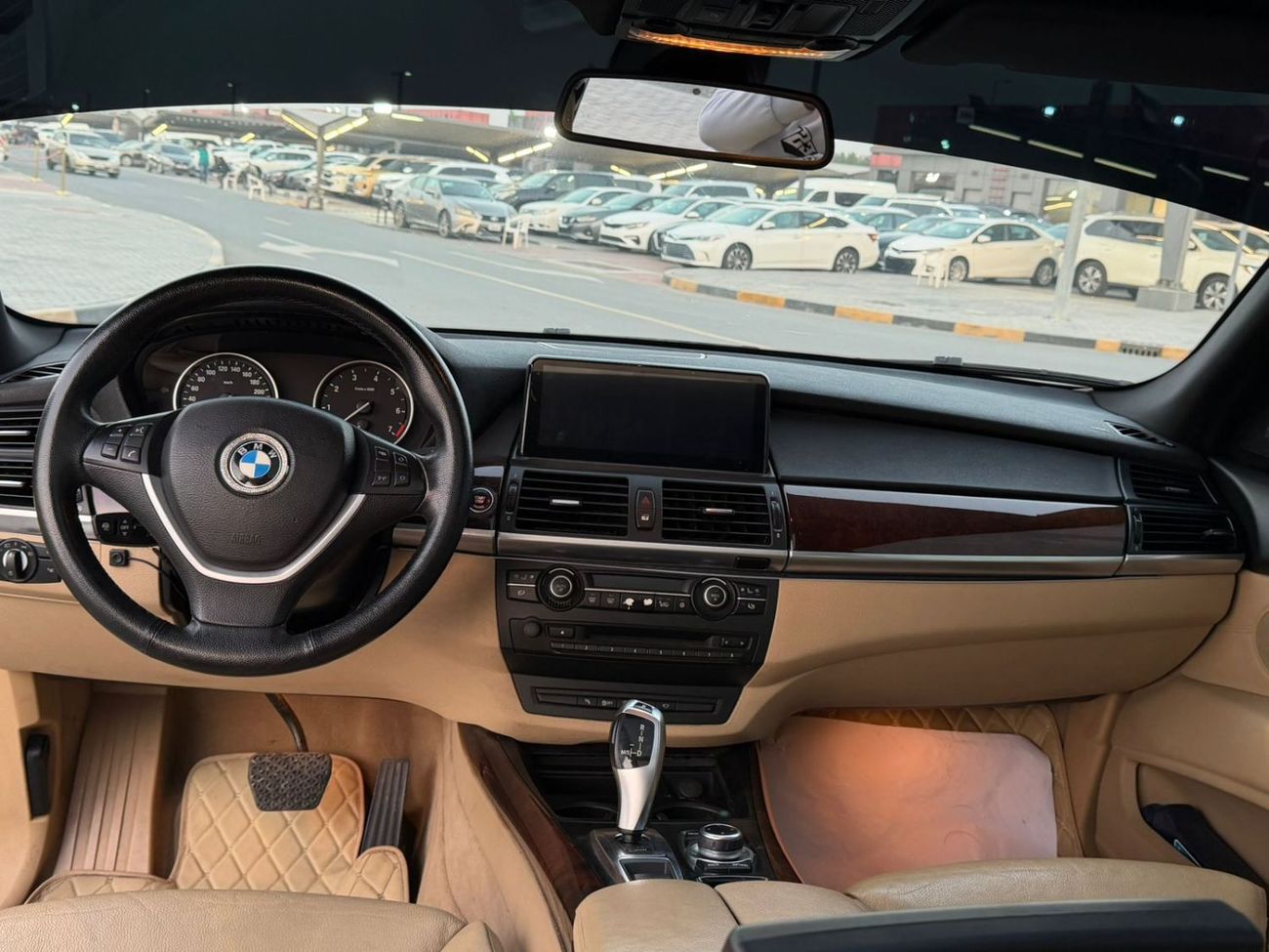 BMW X5 Gcc,Full panoramic,8 cylinder