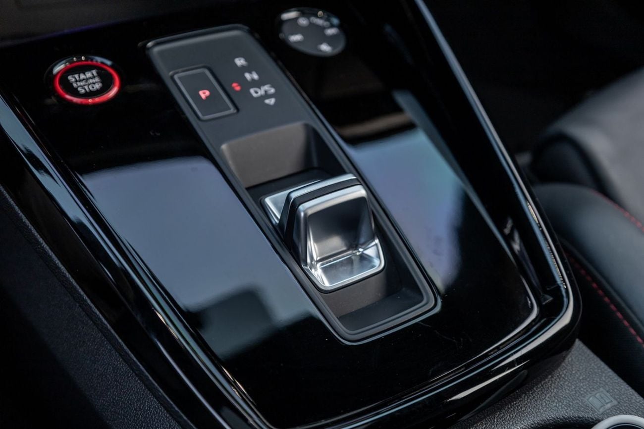 أودي RS3 Audi RS3 TFSI Quattro TG-Black-Express Edition Sportback 2024 GCC | Agency Warranty | Service Contra