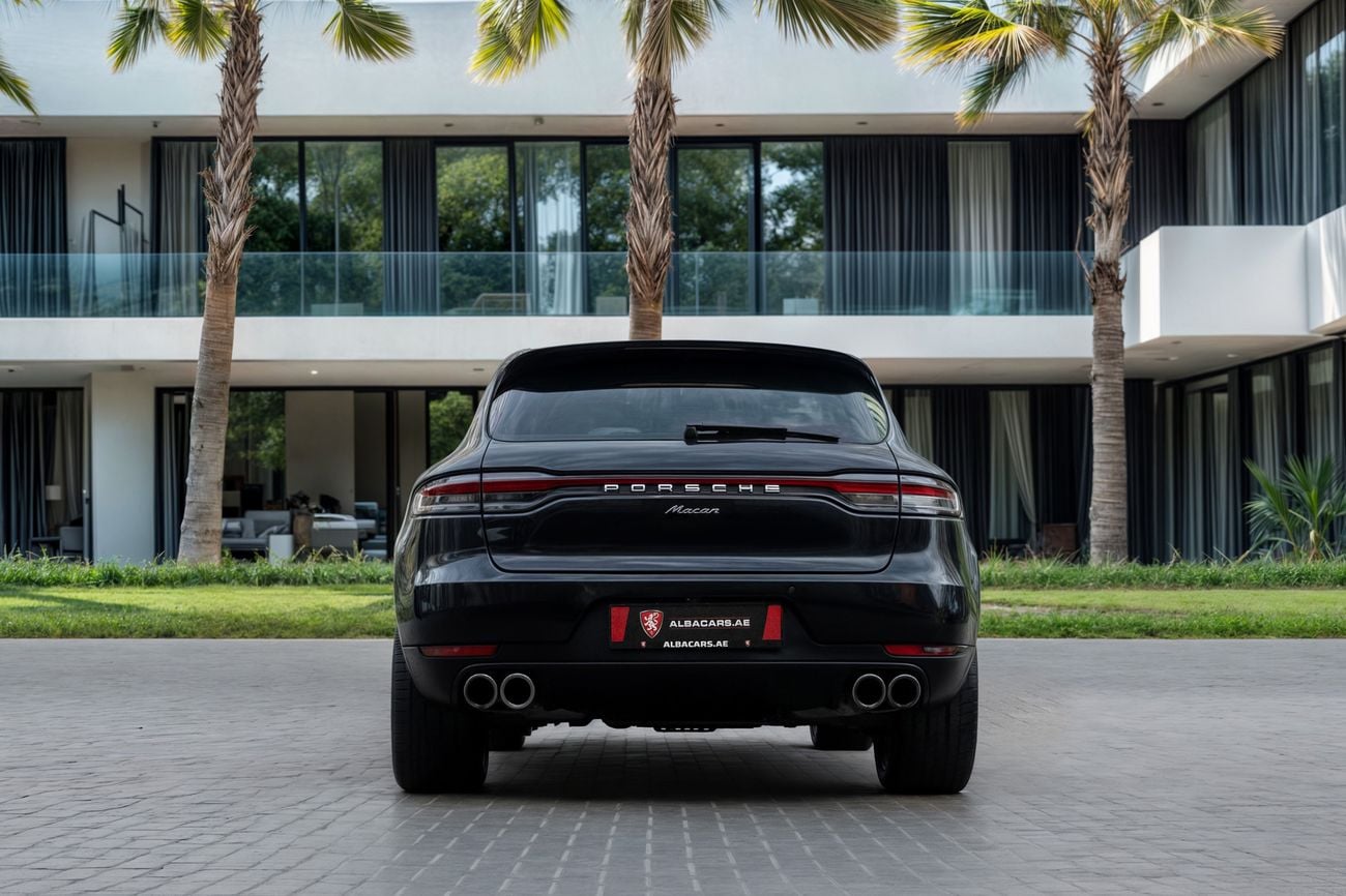 بورش ماكان 2,840 P.M | 0% Downpayment | Macan Standard | Porsche Service History! | Ramadan Offer!