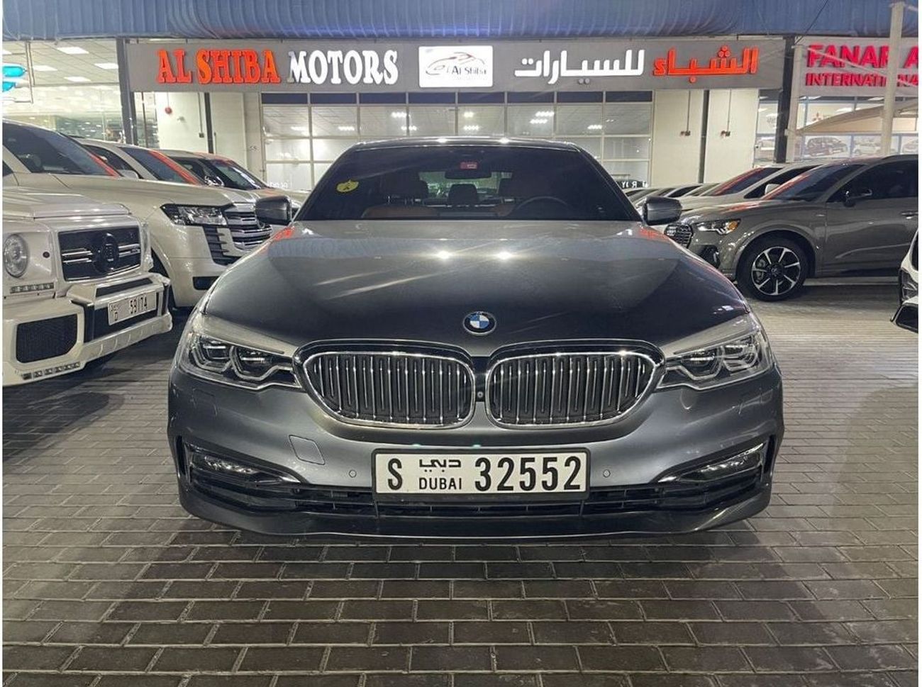 BMW 530i Luxury 2.0L
