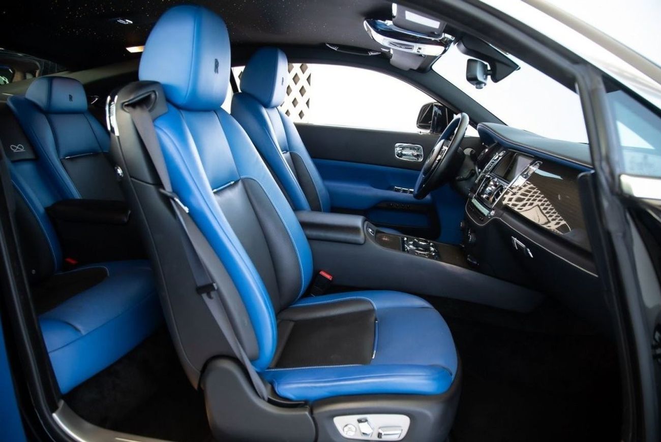 رولز رويس واريث بلاك بادج