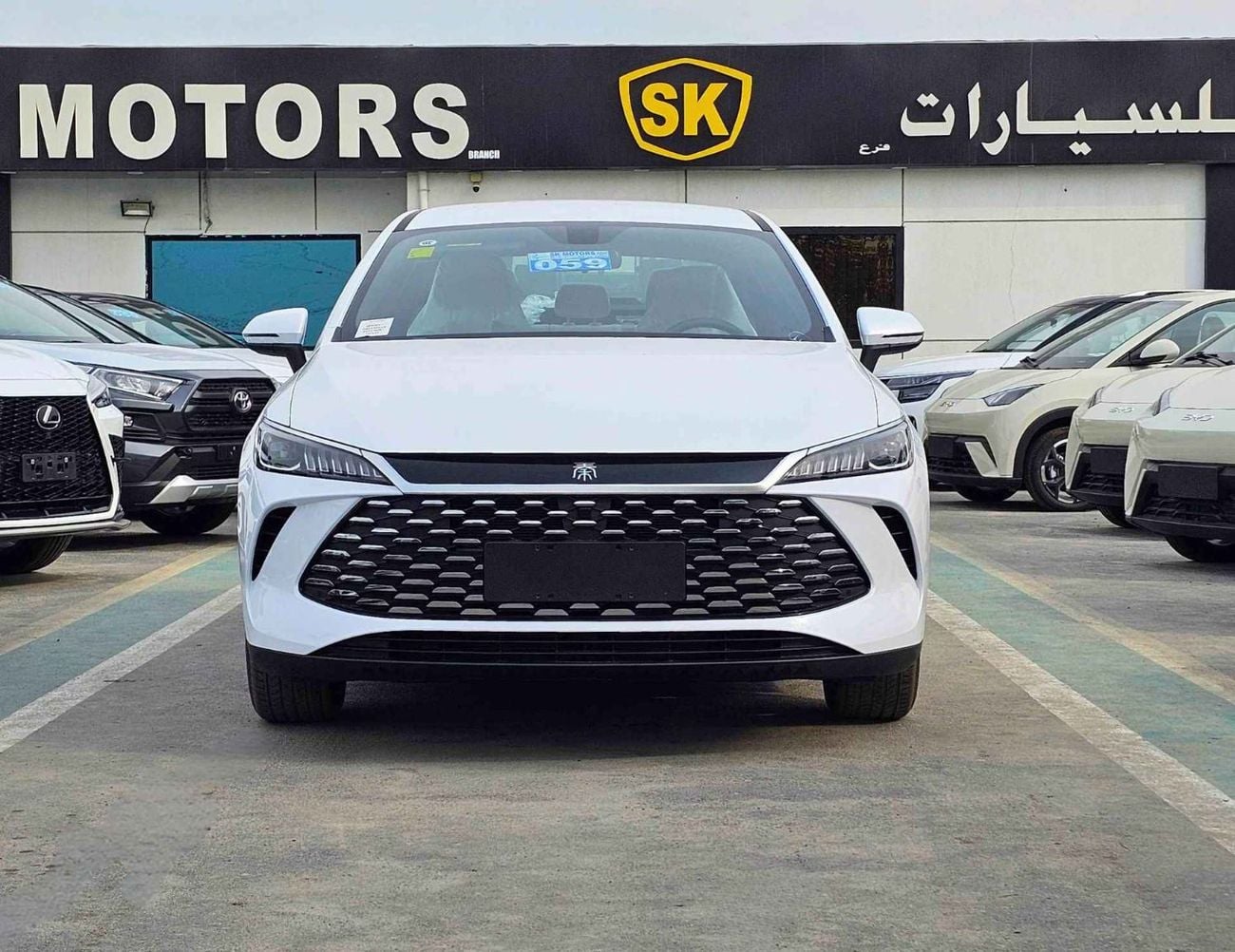 BYD QIN PLUS DMI 55 KM PLUG IN HYBRID / 1.5L V4 PETROL / DVD +CAMERA / PUSH START / LEATHER SEATS (CODE# QINPDMI)