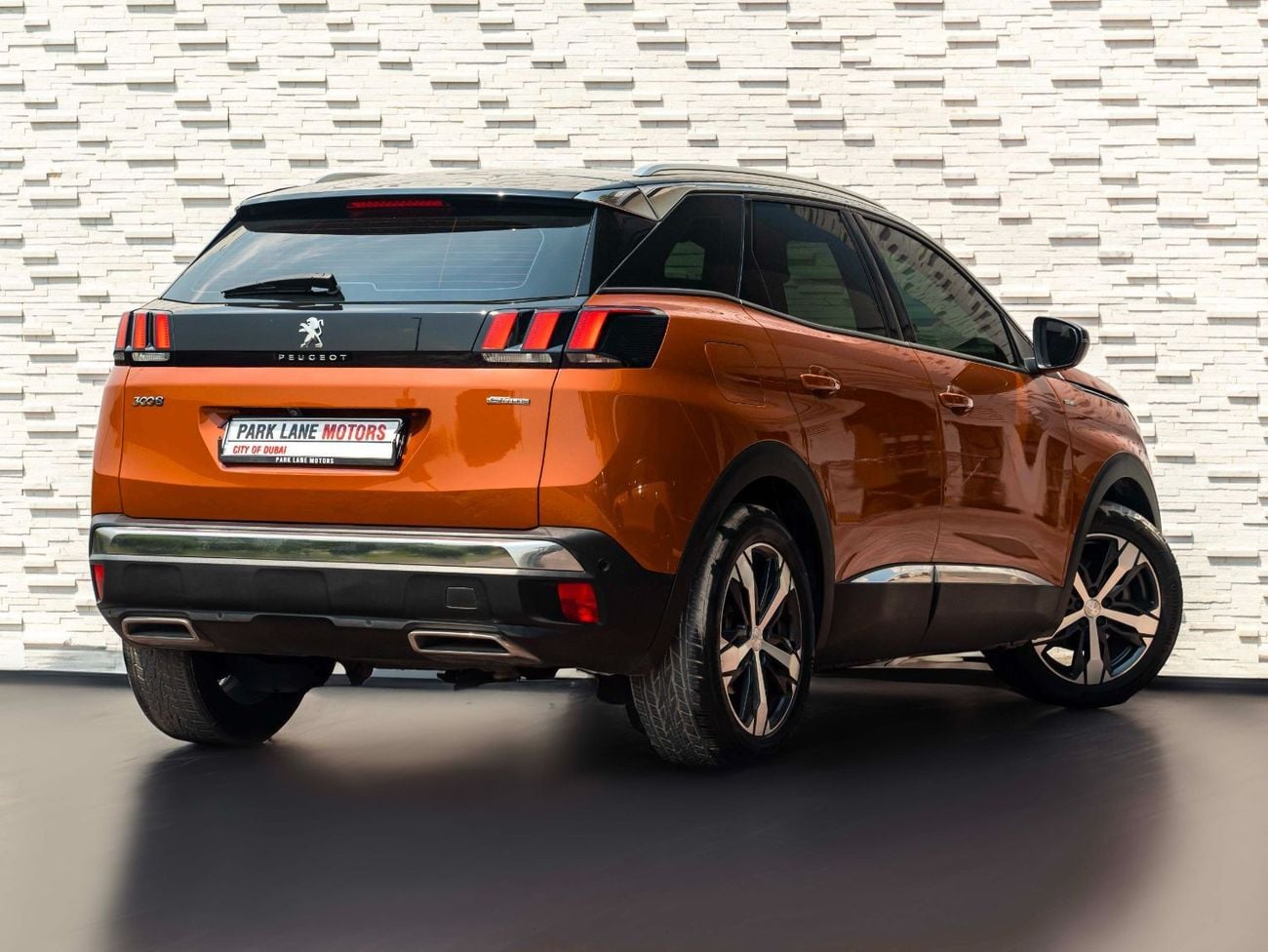 Peugeot 3008 AED 865 PM • 3008 GT-LINE • LOW KMS • GCC SPECS • FULLY LOADED TOP OPTION