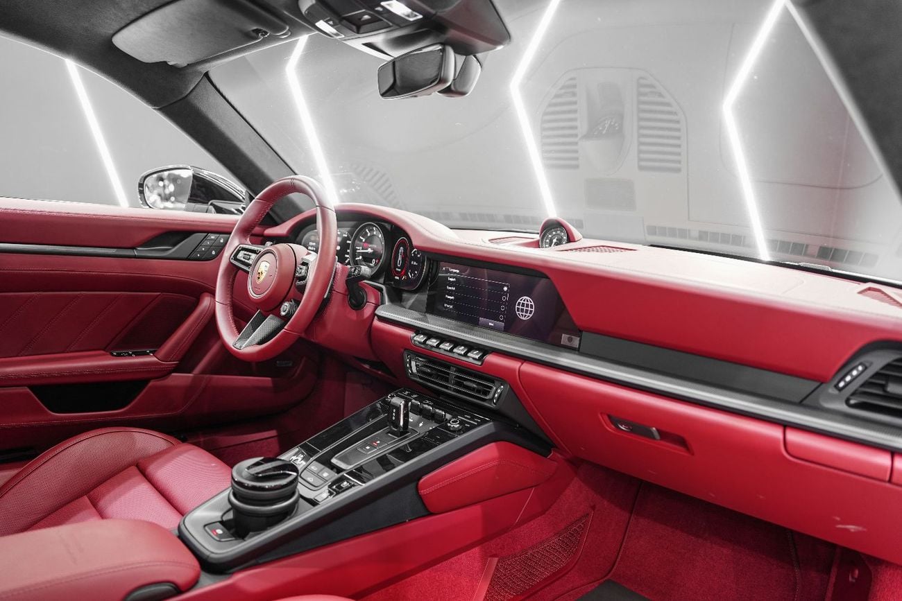 بورش 911 Carrera GTS 3.0L (450 HP) Coupe