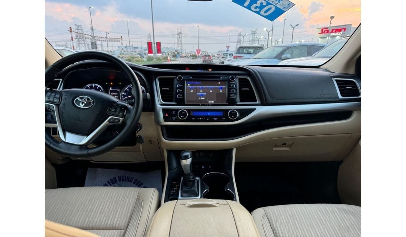Toyota Highlander 2018 LE 4x4 MID OPTION V6 US SPEC