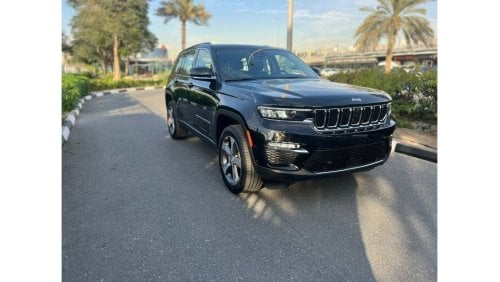 جيب جراند شيروكي Grand Jeep Cherokee  GCC Specs 2023 0 KM