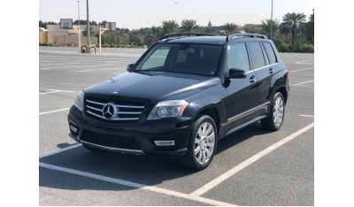 مرسيدس بنز GLK 350 موديل 2012 حاله ممتازه من الداخل والخارج