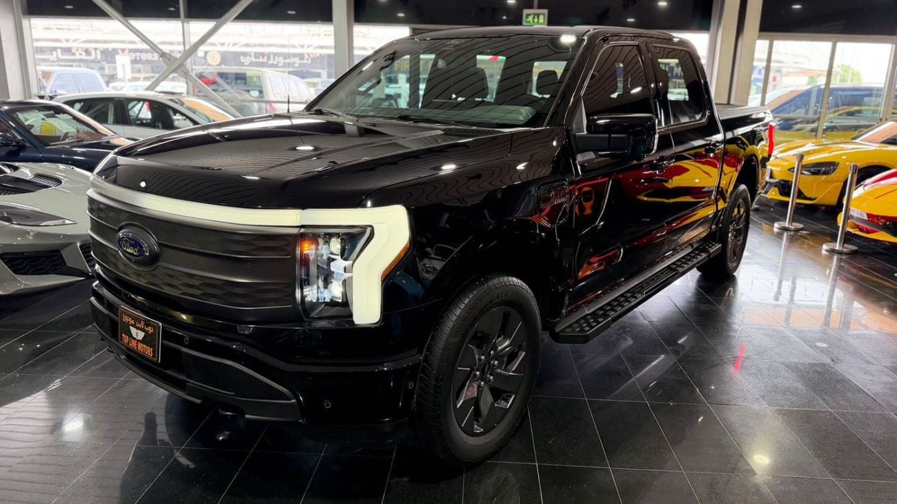 فورد F 150 FORD F-150 LIGHTNING LARIAT ,EV, NO ACCIDENT, NO PAINT