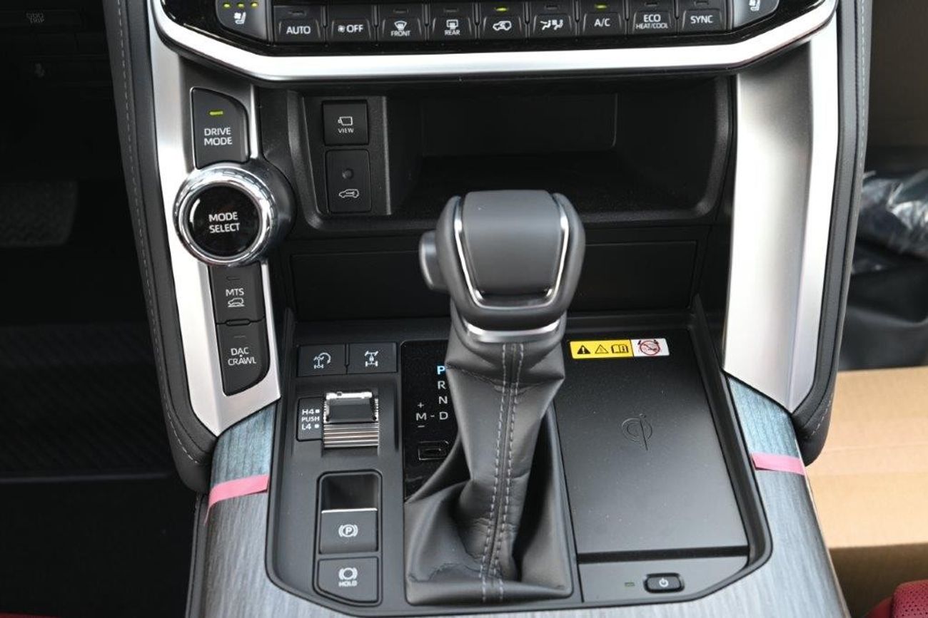 Toyota Land Cruiser VXR 3.3L