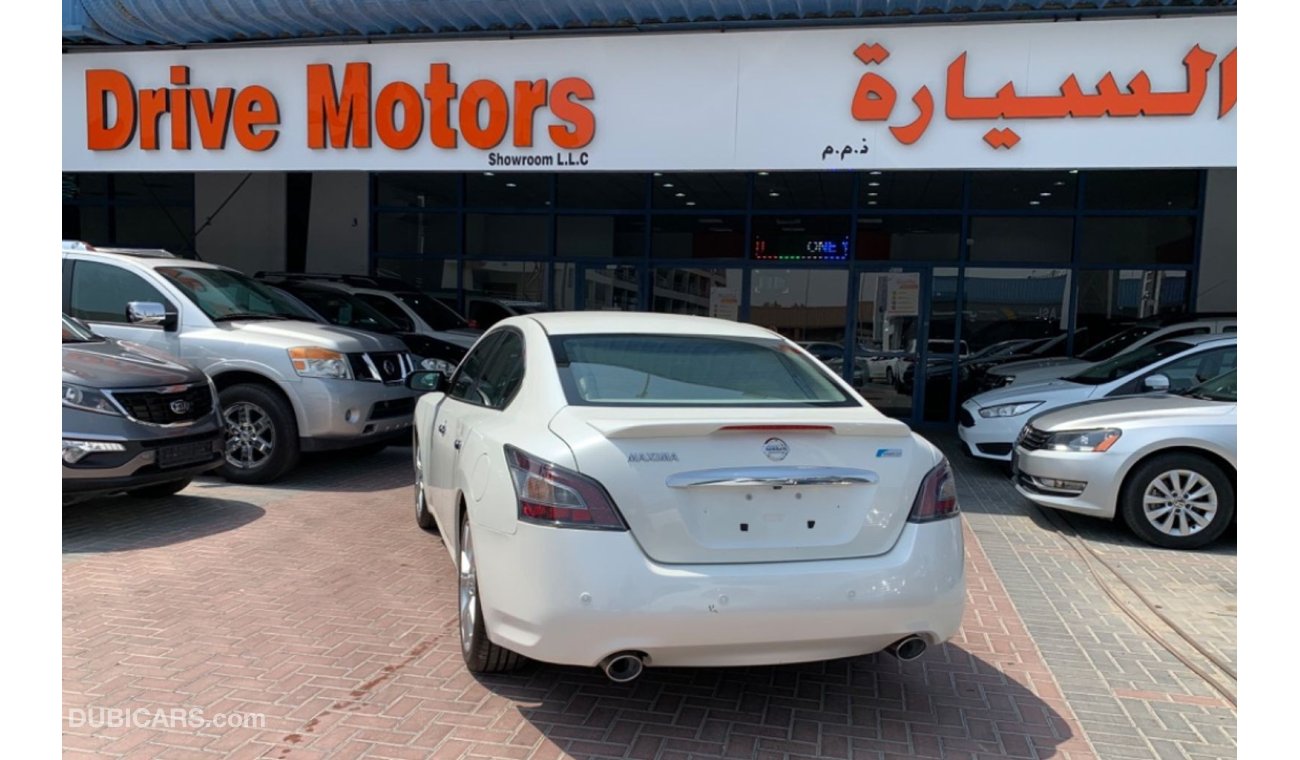 Nissan Maxima FULL OPTION NISSAN MAXIMA ONLY 740X60 MONTHLY FULL SERVICE HISTORY UNLIMITED KM WARRANTY...