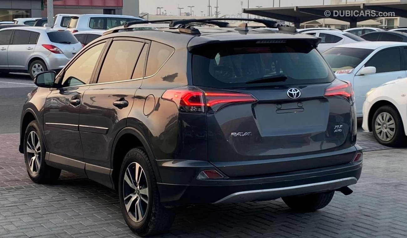 Toyota RAV4 EX